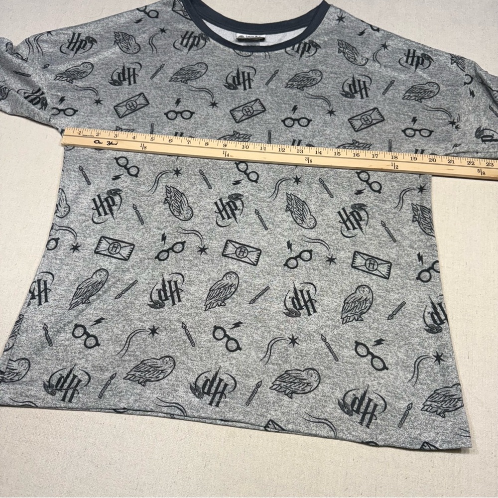 Harry Potter Hogwarts Wizarding World glasses wand Graphic Sleep Shirt Medium - Picture 14 of 16